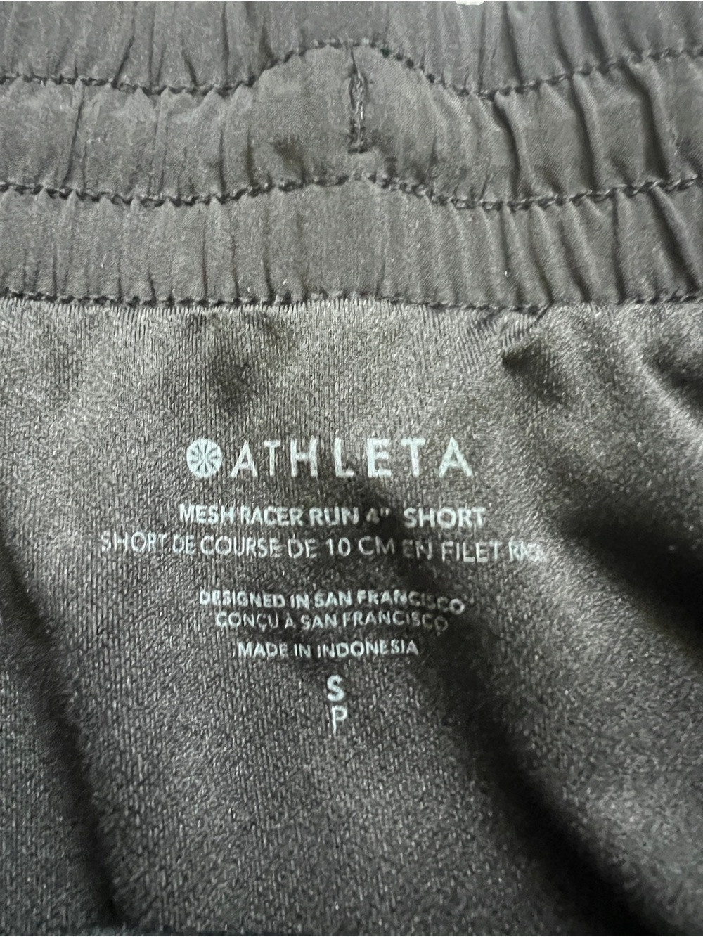 Athleta Mesh Racer Run Mid Rise 4" Short Small - Picture 12 of 13